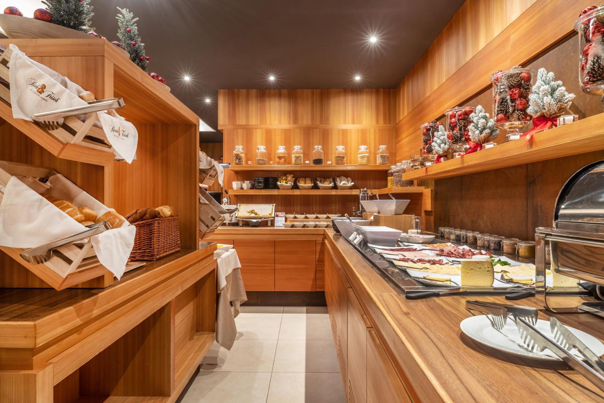 Solea Dolomiti Boutique Hotel Fai della Paganella Εξωτερικό φωτογραφία